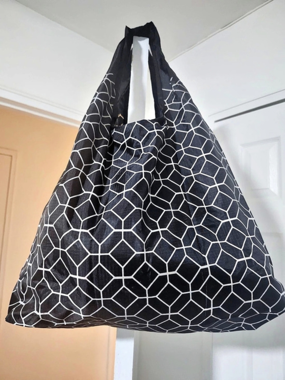 Envirosax Monochromatic Bag 1 Geometric Hobo Bag Black & White
